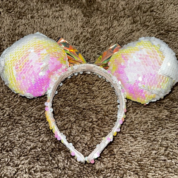 Minnie Mouse Tee and Ears Bundle - Picture 6 of 11